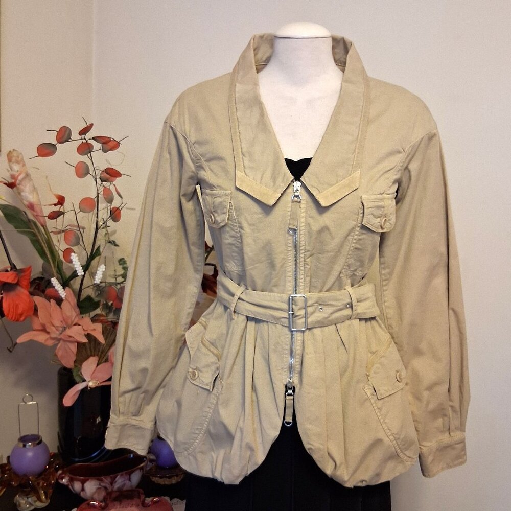 NWOT MC PLANET High Quality Well tailored High-quality  Beige Cotton Jacket 6 S